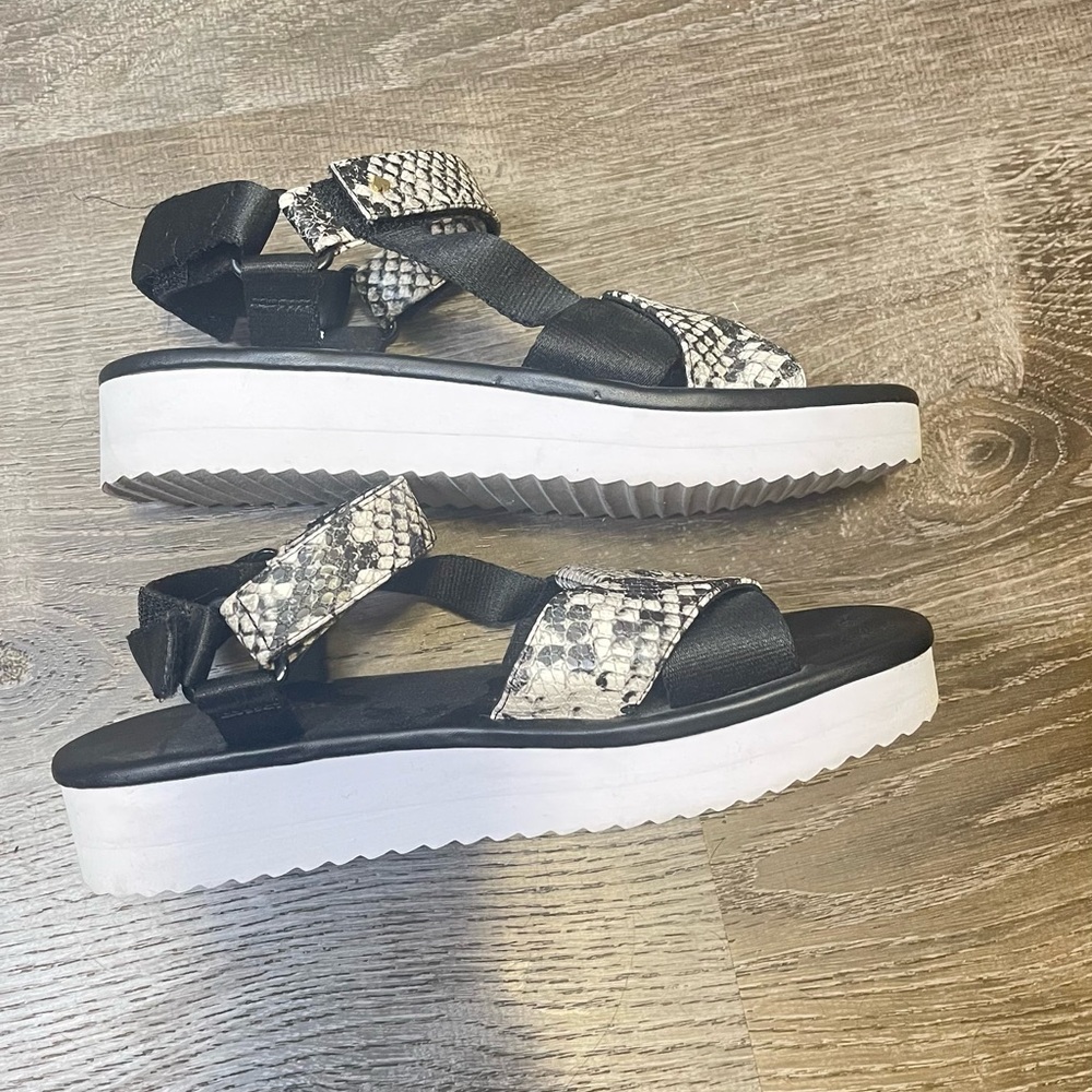 Kate Spade New York Women's Dotty Wedge Sandals Black White Size 6.5 - Picture 5 of 6